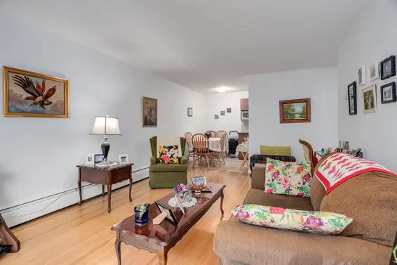 104 135 West 21st Street, North Vancouver For Sale - image 5