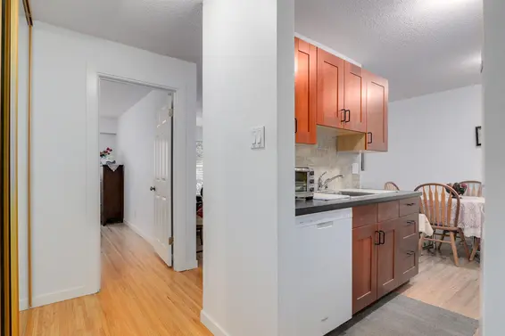104 135 West 21st Street, North Vancouver For Sale - image 6