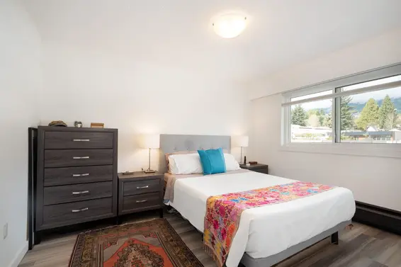 1845 Bellevue Avenue, West Vancouver For Sale - image 19