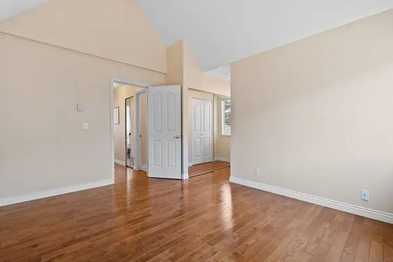 1 230 East Keith Road, North Vancouver For Sale - image 16