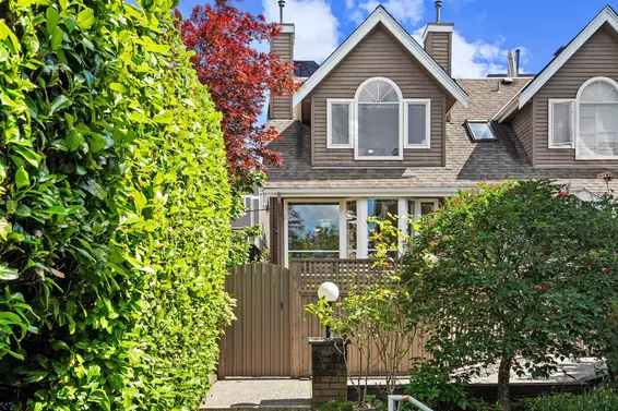 1 230 East Keith Road, North Vancouver For Sale - image 33