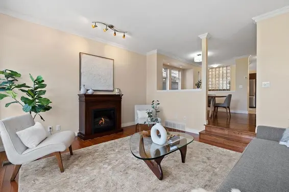 1 230 East Keith Road, North Vancouver For Sale - image 4