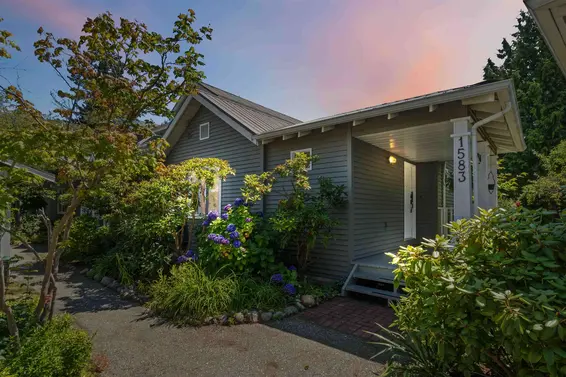 1583 Bowser Avenue, North Vancouver