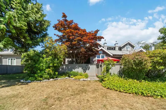 1583 Bowser Avenue, North Vancouver For Sale - image 39