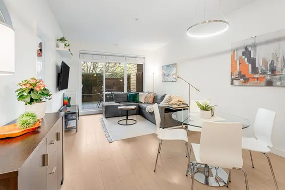 113 3205 Mountain Highway, North Vancouver For Sale - image 11