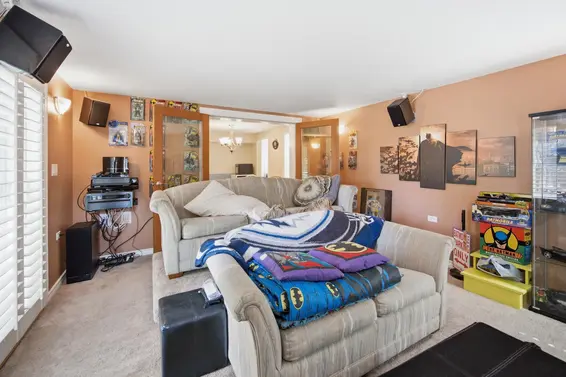 944 Tollcross Road, North Vancouver For Sale - image 24