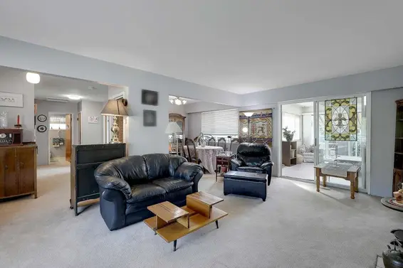 203 East 26th Street, North Vancouver For Sale - image 12