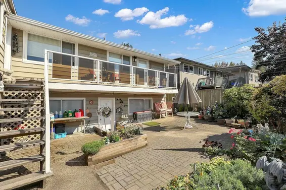 203 East 26th Street, North Vancouver For Sale - image 32