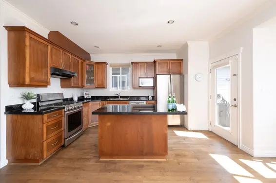 369 East 5th Street, North Vancouver For Sale - image 13