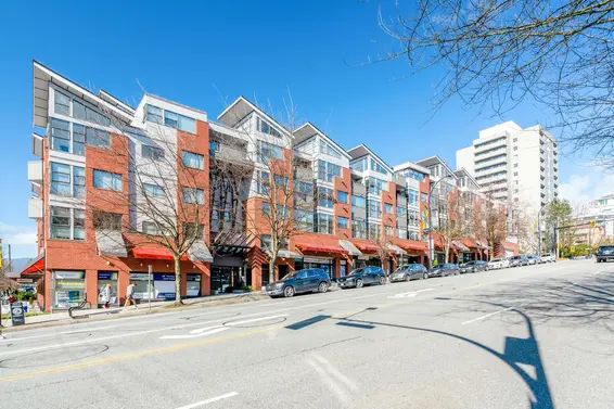 411 345 Lonsdale Avenue, North Vancouver
