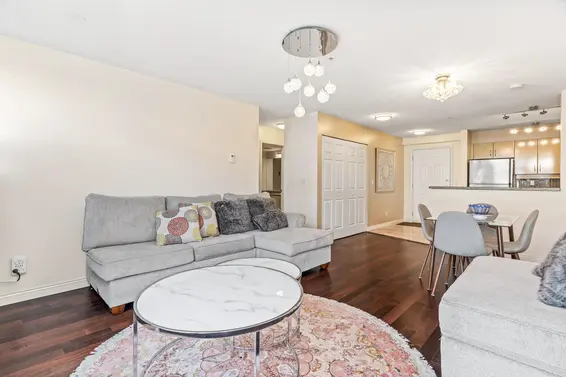 411 345 Lonsdale Avenue, North Vancouver For Sale - image 10