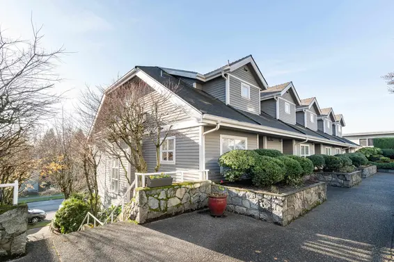 105 222 West 4th Street, North Vancouver For Sale - image 3