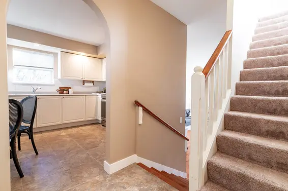 105 222 West 4th Street, North Vancouver For Sale - image 4