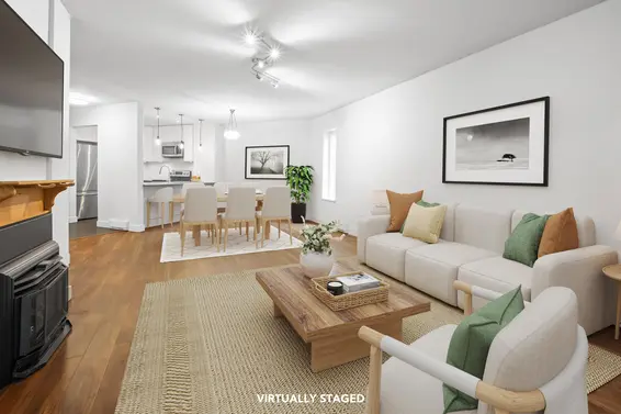 105 3191 Mountain Highway, North Vancouver