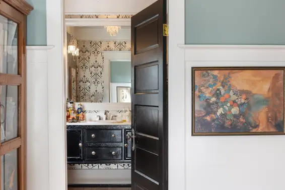 529 East 11th Street, North Vancouver For Sale - image 14