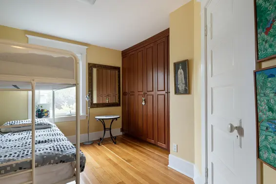 529 East 11th Street, North Vancouver For Sale - image 25
