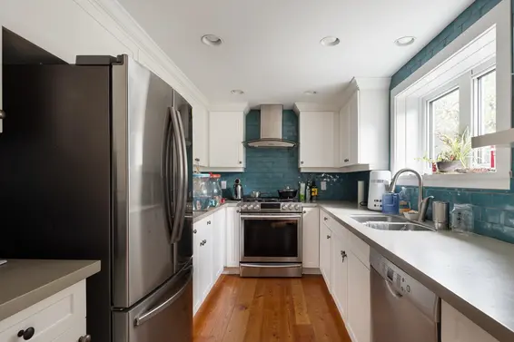 529 East 11th Street, North Vancouver For Sale - image 36