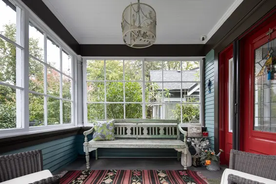 529 East 11th Street, North Vancouver For Sale - image 4