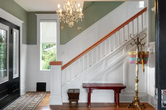 529 East 11th Street, North Vancouver For Sale - image 6