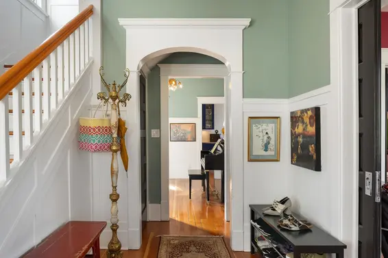 529 East 11th Street, North Vancouver For Sale - image 7