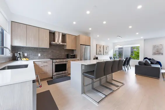 21 602 Lile Drive, North Vancouver For Sale - image 2