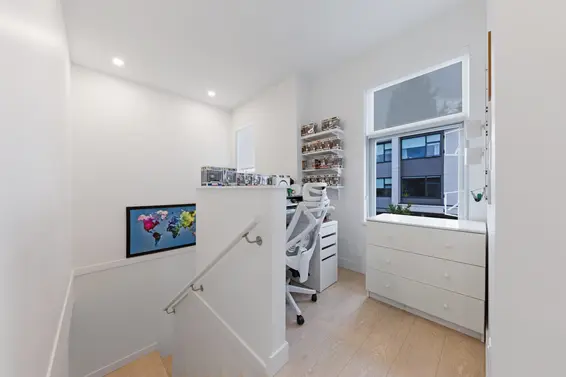 21 602 Lile Drive, North Vancouver For Sale - image 21