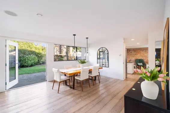 4198 Sunset Boulevard, North Vancouver For Sale - image 10