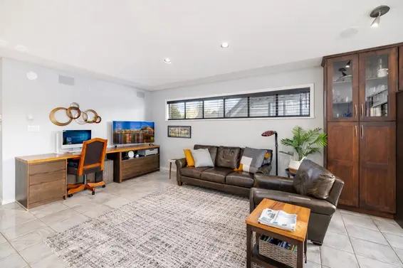 4198 Sunset Boulevard, North Vancouver For Sale - image 26