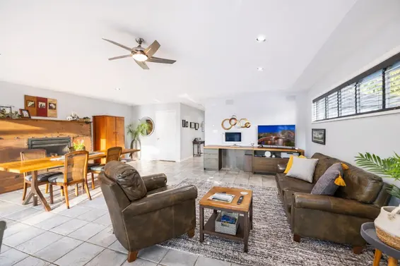 4198 Sunset Boulevard, North Vancouver For Sale - image 27