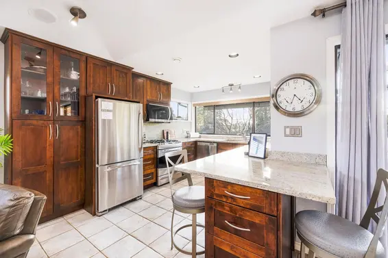 4198 Sunset Boulevard, North Vancouver For Sale - image 28