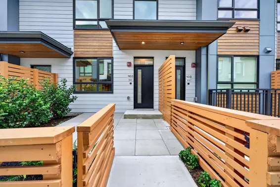 102 932 Lytton Street, North Vancouver For Sale - image 2