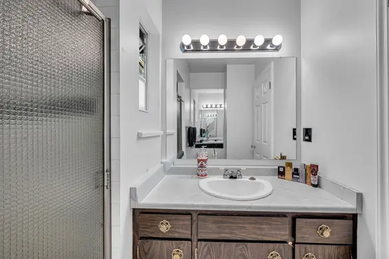 3255 Milton Avenue, North Vancouver For Sale - image 12