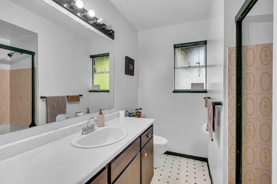 3255 Milton Avenue, North Vancouver For Sale - image 15