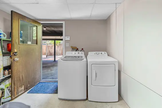 3255 Milton Avenue, North Vancouver For Sale - image 24