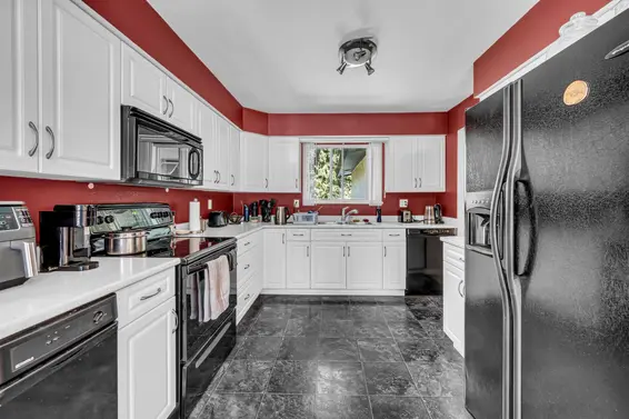 3255 Milton Avenue, North Vancouver For Sale - image 5
