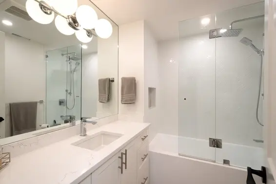 416 West 26th Street, North Vancouver For Sale - image 30