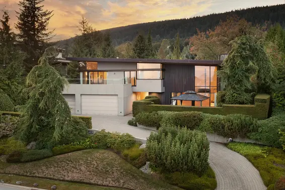 1015 Eyremount Drive, West Vancouver