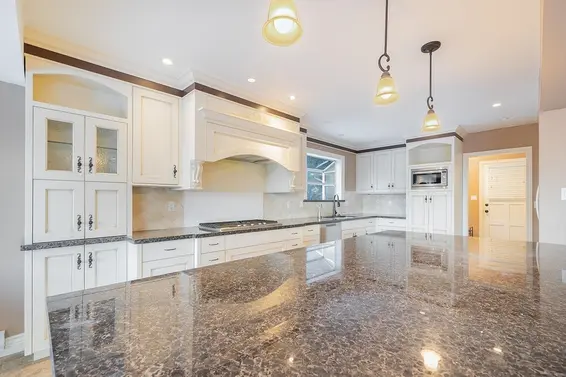 870 Greenwood Road, West Vancouver For Sale - image 2