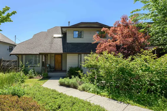 513 East 5th Street, North Vancouver