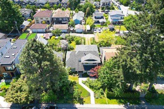 513 East 5th Street, North Vancouver For Sale - image 3