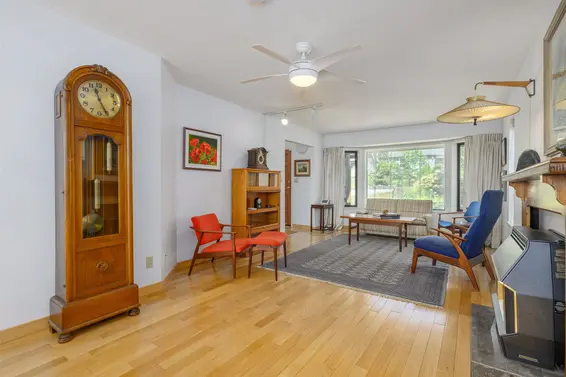 513 East 5th Street, North Vancouver For Sale - image 6