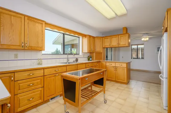 513 East 5th Street, North Vancouver For Sale - image 9