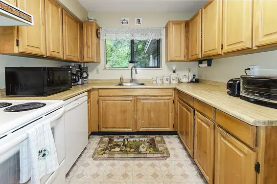 309 1385 Draycott Road, North Vancouver For Sale - image 2