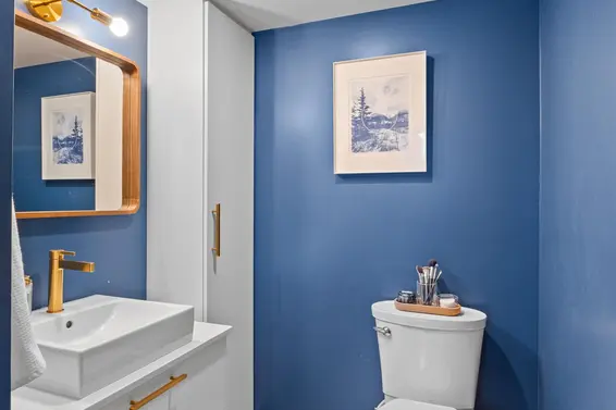 201 140 East Keith Road, North Vancouver For Sale - image 16