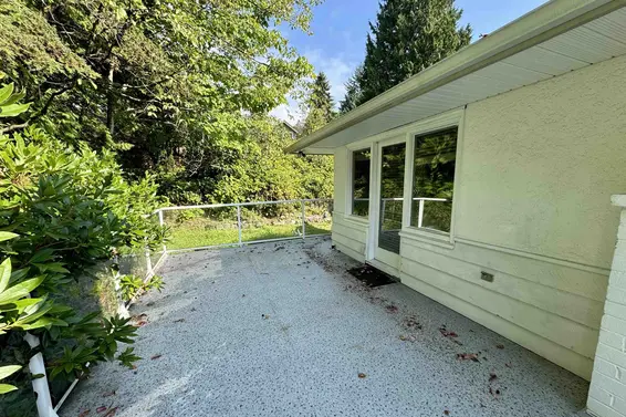 1395 Ottawa Avenue, West Vancouver For Sale - image 11