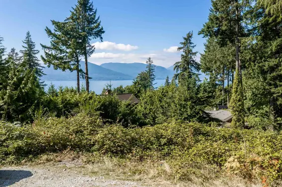 475 Bayview Road, Lions Bay For Sale - image 1
