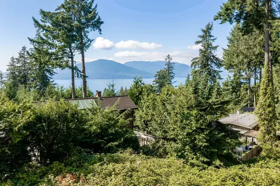 475 Bayview Road, Lions Bay For Sale - image 6