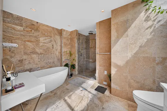 1572 Chippendale Court, West Vancouver For Sale - image 27
