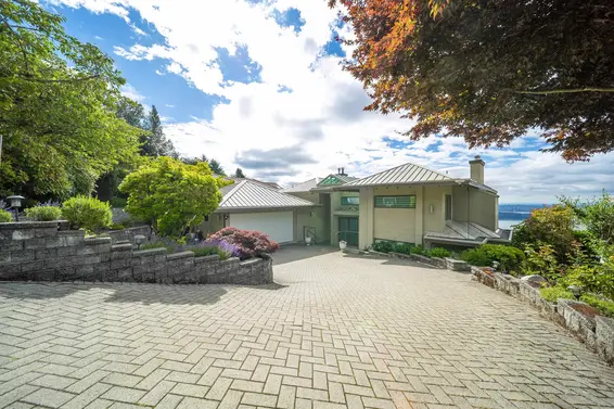 1572 Chippendale Court, West Vancouver For Sale - image 6