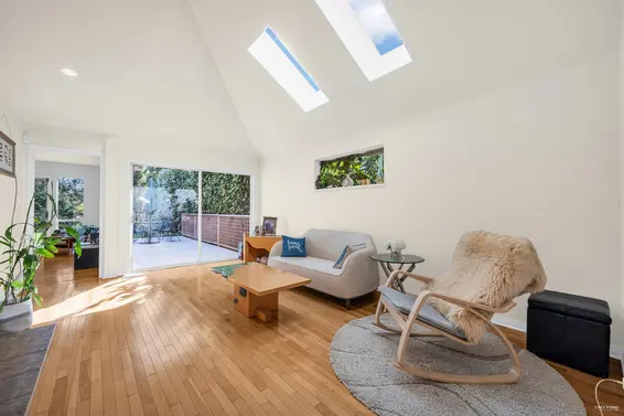 1006 Sinclair Street, West Vancouver For Sale - image 10